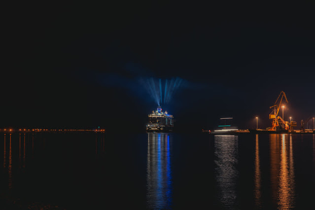 Ηράκλειο: Ένα εντυπωσιακό νυχτερινό λιμάνι (Pic) - Φωτογραφία 4
