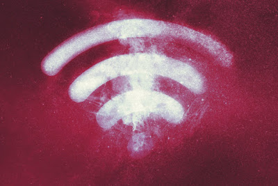 Wi-Fi: Έλληνας δημιούργησε μετα-υλικό που ενισχύει το αδύναμο σήμα - Φωτογραφία 1