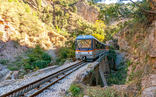 Οδοντωτός Αχαΐα: Μια αξέχαστη βόλτα με τρένο στην υπέροχη φύση - Φωτογραφία 3