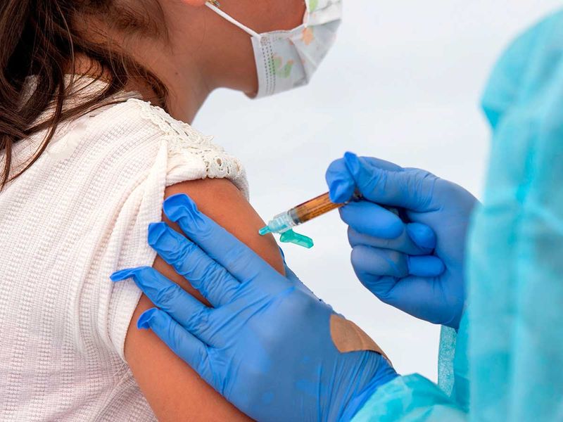 Δεκέμβριο αναμένονται οι τελικές αποφάσεις για χρήση του εμβολίου Pfizer σε παιδιά 5-11 ετών - Φωτογραφία 1