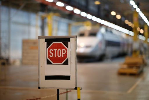 Ιαπωνία – Πρόστιμο 0,43 ευρώ σε οδηγό τρένου για καθυστέρηση… ενός λεπτού ! Ζητά αποζημίωση 17.000 ευρώ! - Φωτογραφία 1