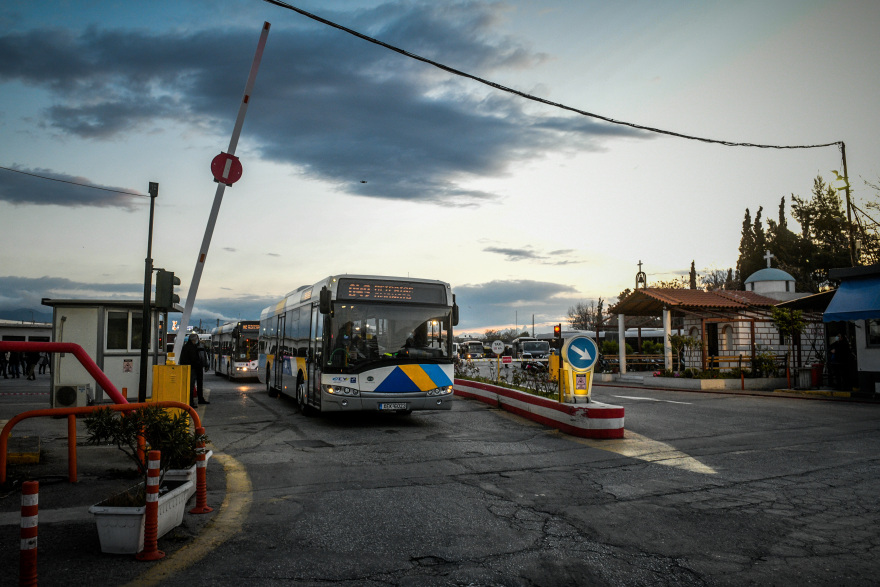 «Χειρόφρενο» σήμερα σε ΗΣΑΠ, Μετρό και Τραμ - Στάση εργασίας στα λεωφορεία - Χωρίς δακτύλιο η Αθήνα. - Φωτογραφία 2