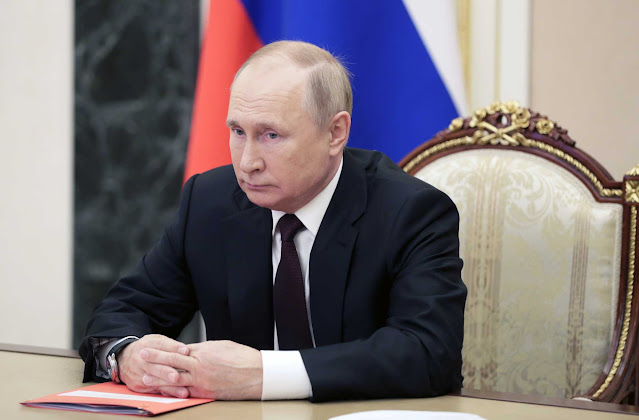 Έξαλλοι οι Ρώσοι για την αμερικανική πρόταση να «μην αναγνωρίζεται» ο Πούτιν ως πρόεδρος εάν παραμείνει στην εξουσία μετά το 2024 - Φωτογραφία 1