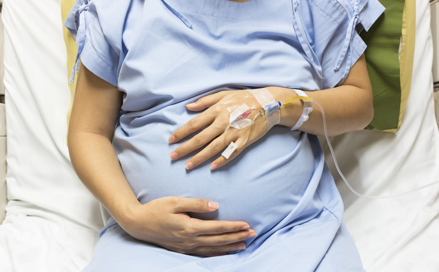Έρευνα των CDC: Διπλασιάζεται ο κίνδυνος θνησιγένειας για τις έγκυες που νοσούν από κορονοϊό - Φωτογραφία 1