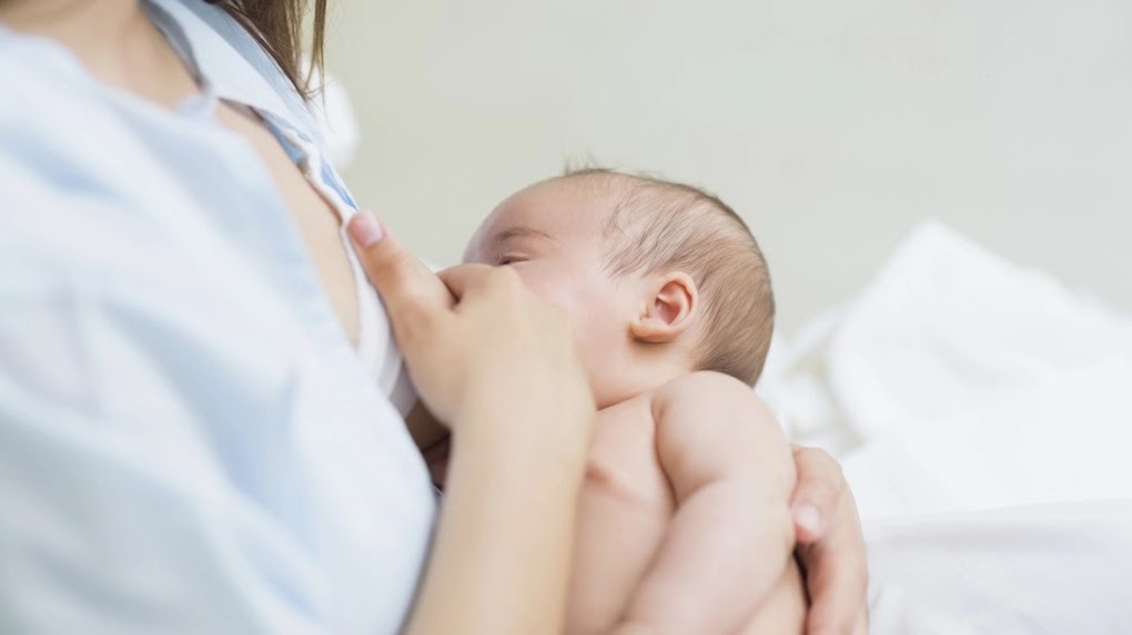 Κορονοϊός: «Ασπίδα» στα βρέφη το μητρικό γάλα γυναικών που νόσησαν ή εμβολιάστηκαν - Φωτογραφία 1