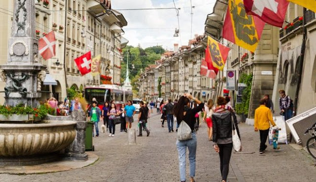 Κοροναϊός - Ελβετία: Δημοψήφισμα για τα μέτρα της πανδημίας και το Green Pass - Φωτογραφία 1