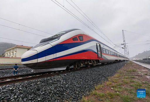 Ο σιδηρόδρομος Κίνας-Λάος φέρνει νέες ευκαιρίες και παρέχει τεράστια ώθηση στην ενίσχυση της οικονομίας του Λάος. - Φωτογραφία 1