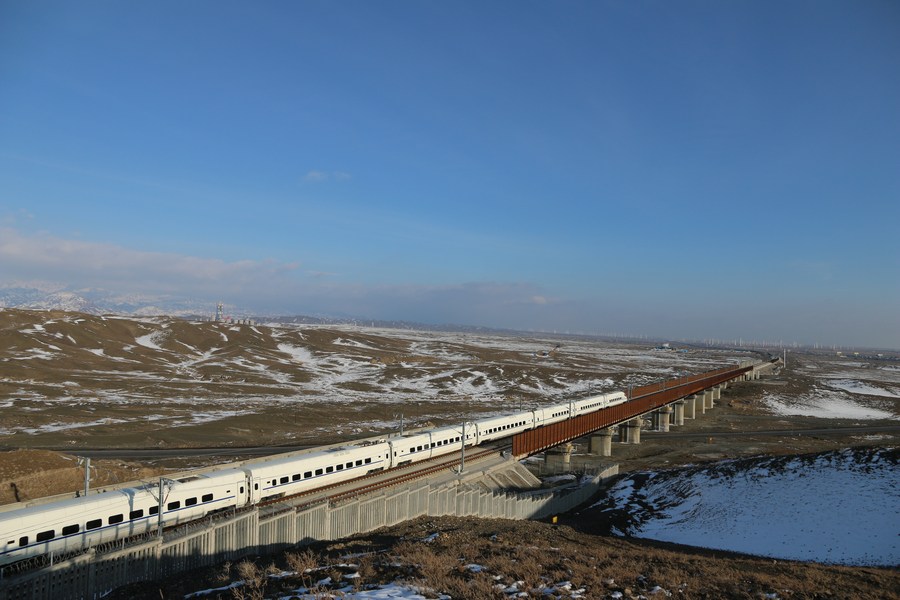 Κίνα: Οι λύσεις για την προστασία των σιδηροδρομικών γραμμών από τις ανεμοθύελλες της ερήμου. - Φωτογραφία 2