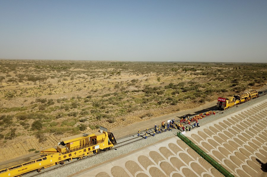 Κίνα: Οι λύσεις για την προστασία των σιδηροδρομικών γραμμών από τις ανεμοθύελλες της ερήμου. - Φωτογραφία 5