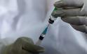 Έβαλε κόλλα στις κλειδαριές εμβολιαστικού κέντρο -  504 άτομα δεν εμβολιάστηκαν