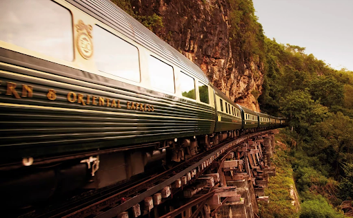 Orient Express: Η αναβίωση του θρυλικού τρένου σε μια συγκλονιστική διαδρομή στην Ασία. Βίντεο και εικόνες. - Φωτογραφία 1