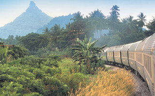 Orient Express: Η αναβίωση του θρυλικού τρένου σε μια συγκλονιστική διαδρομή στην Ασία. Βίντεο και εικόνες. - Φωτογραφία 7
