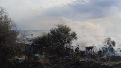 Κάηκε ολοσχερώς το σπίτι τρίτεκνης οικογένειας στη Γλυφάδα - Φωτογραφία 2