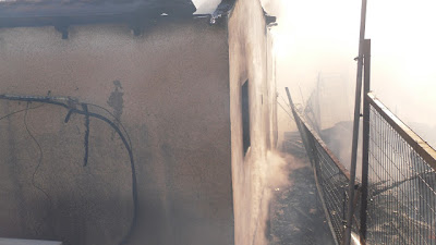 Κάηκε ολοσχερώς το σπίτι τρίτεκνης οικογένειας στη Γλυφάδα - Φωτογραφία 9