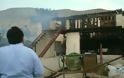 Κάηκε ολοσχερώς το σπίτι τρίτεκνης οικογένειας στη Γλυφάδα - Φωτογραφία 22
