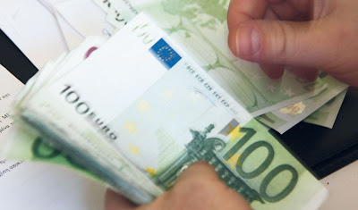 Στη «δαγκάνα» του ΣΔΟΕ αντιδήμαρχος με καταθέσεις 3 εκατ. ευρώ - Φωτογραφία 1