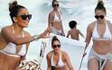 Jennifer Lopez: Το λευκό μπικίνι της μαγνήτισε τα βλέμματα