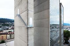 Για δωμάτιο με θέα, αντέχετε να ανεβείτε τη σκάλα;