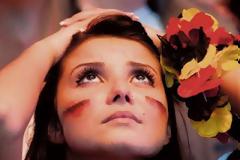 ΓΕΡΜΑΝΙΑ ΣΕ... ΚΑΤΑΘΛΙΨΗ! (VIDEO & PHOTOS)