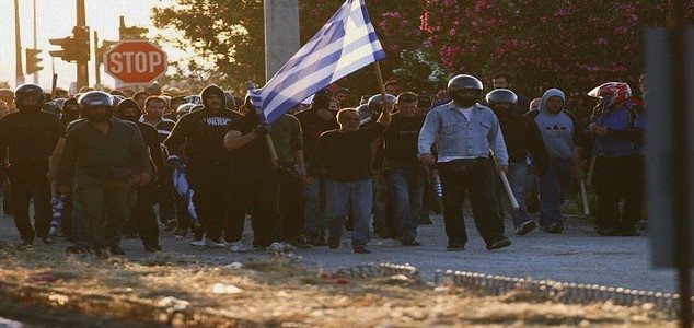 Δ. Κυριαζίδης: Η ΕΛ.ΑΣ κάνει τα στραβά μάτια στη Χρυσή Αυγή! - Φωτογραφία 2