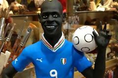 «ΑΓΑΛΜΑ» Ο... ΜΠΑΛΟΤΕΛΙ! (PHOTOS)