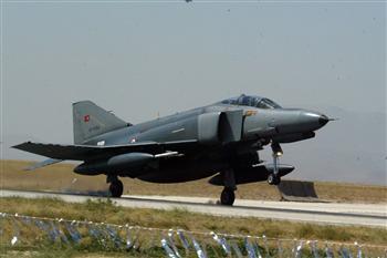 Turkish jet shot down inside Syrian airspace: report - Φωτογραφία 1