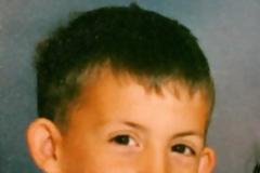 ΣΥΓΚΛΟΝΙΣΤΙΚΟ: Αγόρι άρχισε να πίνει στα 15 και πέθανε από αλκοόλ στα 28