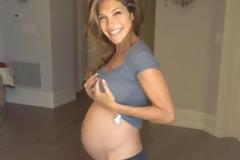 Ποιου διάσημου το παιδί θα γεννηθεί από αυτή την κοιλίτσα;