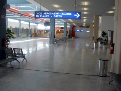 «Βράζει» το αεροδρόμιο του Ακτίου - Φωτογραφία 1