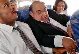 Οι χειρότεροι συνεπιβάτες στο αεροπλάνο - Φωτογραφία 1
