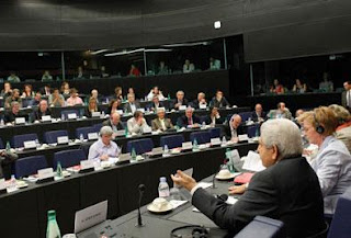 Τις προτεραιότητες της κυπριακής προεδρίας παρουσίαζει στην Ευρωβουλή ο Δ.Χριστόφιας - Φωτογραφία 1