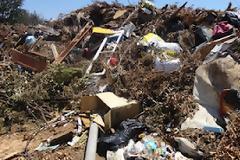 Παρανομη χωματερη στη Λυκοβρυση