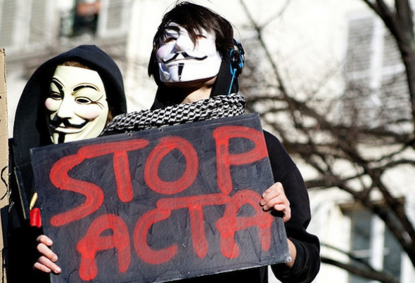 Καταψήφισαν την ACTA - Φωτογραφία 1