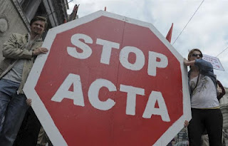 Οριστικό «Οχι» της Ευρωβουλής στην ACTA - Φωτογραφία 1