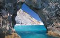 ΔΕΙΤΕ: Οι καλύετερες παραλίες της Ελλάδας!
