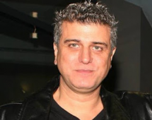 Βλαδίμηρος Κυριακίδης: Δείτε πως ήταν 30 χρόνια πριν με μαλλί αφάνα! [φωτο] - Φωτογραφία 1