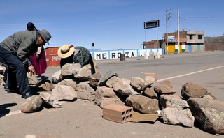 Βολιβία: Νεκρός σε διαδήλωση σε μεταλλείο - Φωτογραφία 1