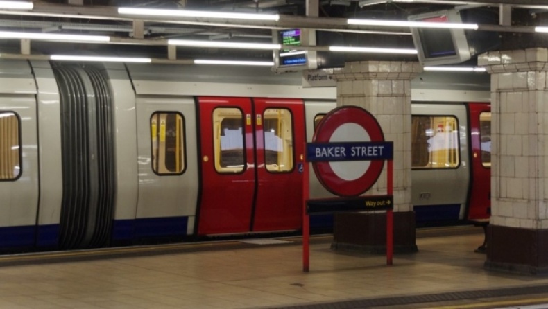 Κι όμως, υπάρχει λόγος που ακούγεται κλασική μουσική στο μετρό του Λονδίνου - Φωτογραφία 1