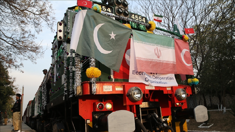 Ξεκινούν και πάλι τα δρομολόγια των εμπορικών τρένων μεταξύ Τουρκίας-Ιράν-Πακιστάν μετά από 10ετή διακοπή. - Φωτογραφία 1