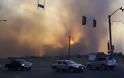 Πυρκαγιά στο Κολοράντο: Εκατοντάδες σπίτια καταστράφηκαν, οι φλόγες κατάπιαν ξενοδοχεία και εμπορικά κέντρα