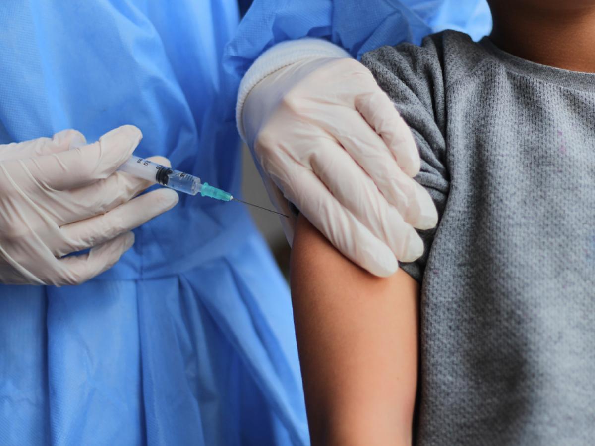 Άνοιξαν 270.000 νέα ραντεβού για πρώτη και τρίτη δόση εμβολίου για παιδιά άνω των 12 ετών - Φωτογραφία 1