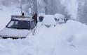 Σοκ στο Πακιστάν: Τουλάχιστον 21 άνθρωποι νεκροί, αποκλείστηκαν στα οχήματά τους εξαιτίας χιονοθύελλας