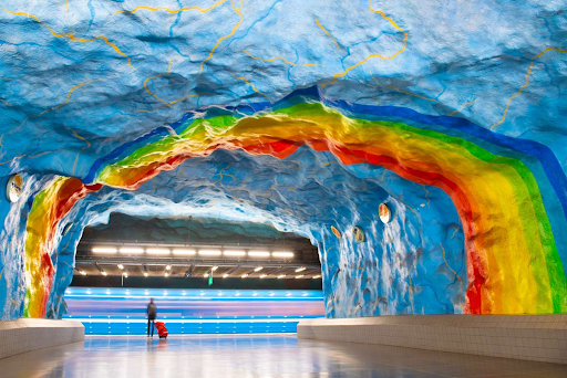Στοκχόλμη: Το πιο εντυπωσιακό “υπόγειο” αξιοθέατο στον κόσμο είναι η “μακρύτερη γκαλερί τέχνης”! - Φωτογραφία 3