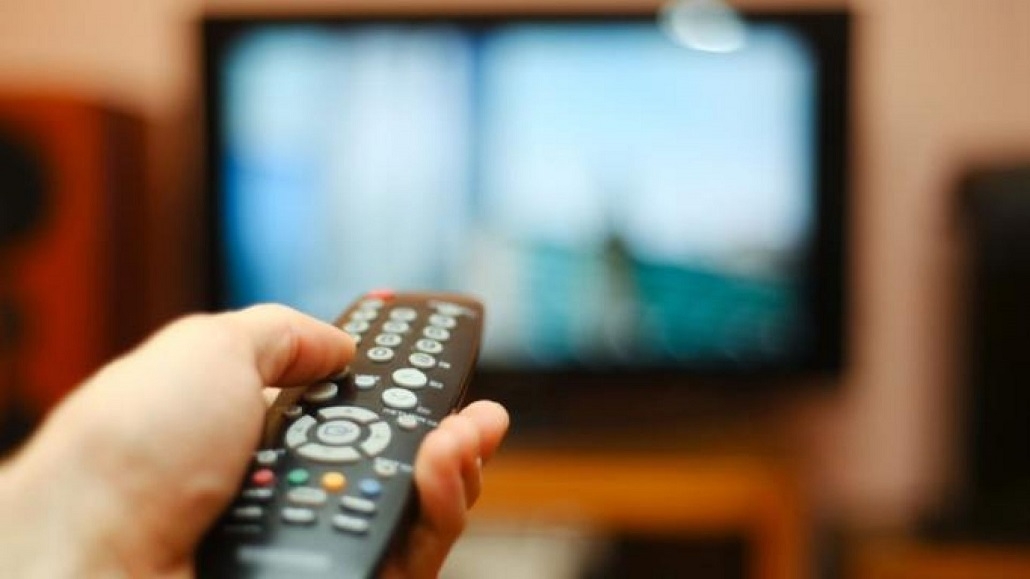 O κορονοϊός «χτυπάει» την τηλεόραση - Κίνδυνος διακοπής για εκπομπές και σειρές - Φωτογραφία 1