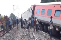Επιβατικό τρένο εκτροχιάστηκε στην Ινδία. Τουλάχιστον δύο νεκροί και δεκάδες τραυματίες