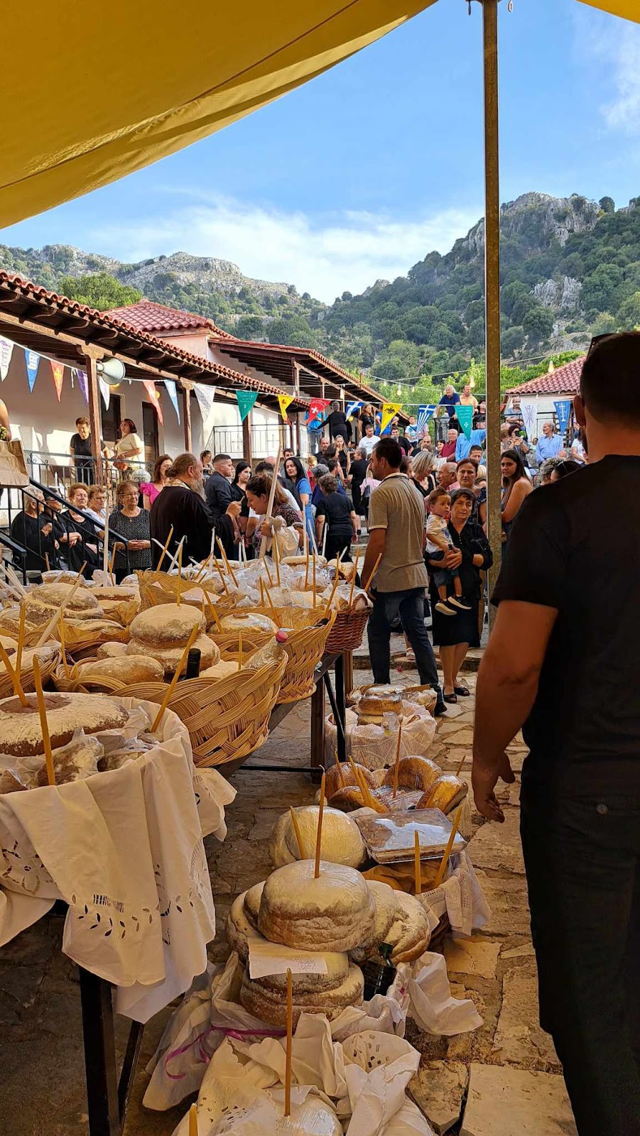 Μεγας  Εσπερινός στην Ιερά Μονή Ρόμβου Βάτου -Παναγία η Ρομβιάτισσα- στα Ακαρνανικά (φώτο  Στελλα Λιαπη) - Φωτογραφία 44