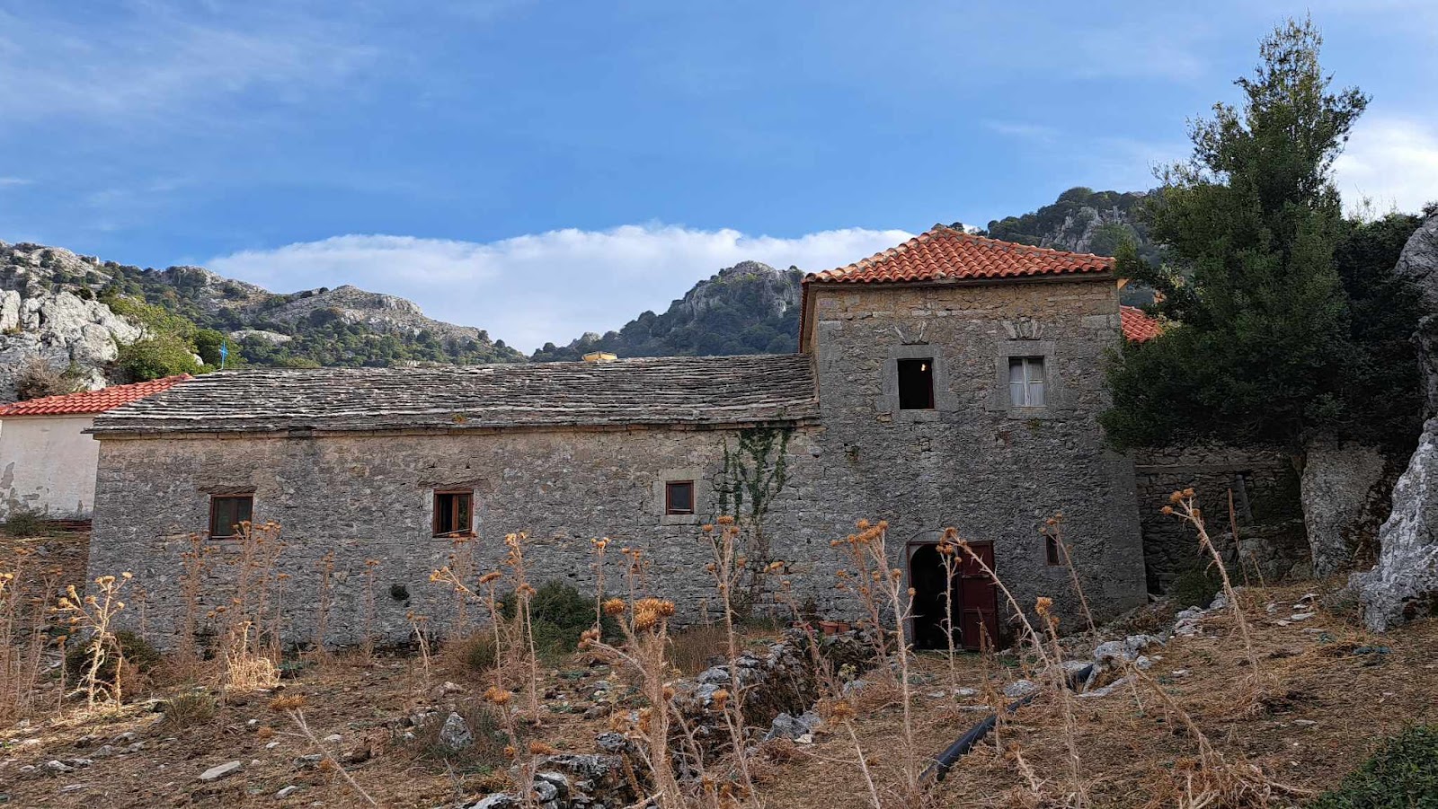 Μεγας  Εσπερινός στην Ιερά Μονή Ρόμβου Βάτου -Παναγία η Ρομβιάτισσα- στα Ακαρνανικά (φώτο  Στελλα Λιαπη) - Φωτογραφία 54