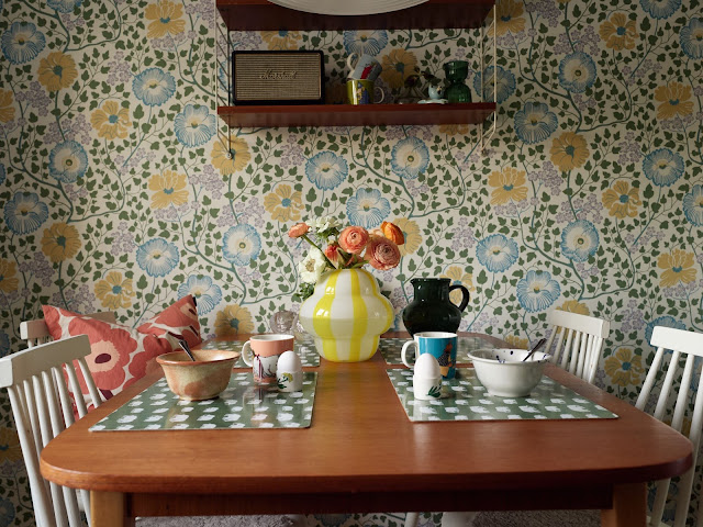 Έντονα χρώματα και ξεχωριστή ατμόσφαιρα σε 56τμ - Φωτογραφία 15