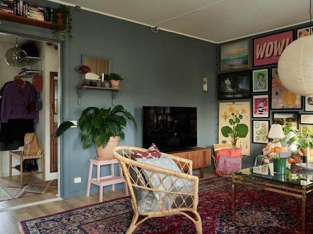 Έντονα χρώματα και ξεχωριστή ατμόσφαιρα σε 56τμ - Φωτογραφία 16