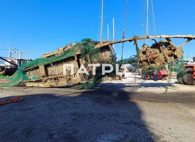 Κρήτη: Ψάρεψε τμήμα από ...αεροσκάφος του Β' Παγκοσμίου Πολέμου! - Φωτογραφία 2